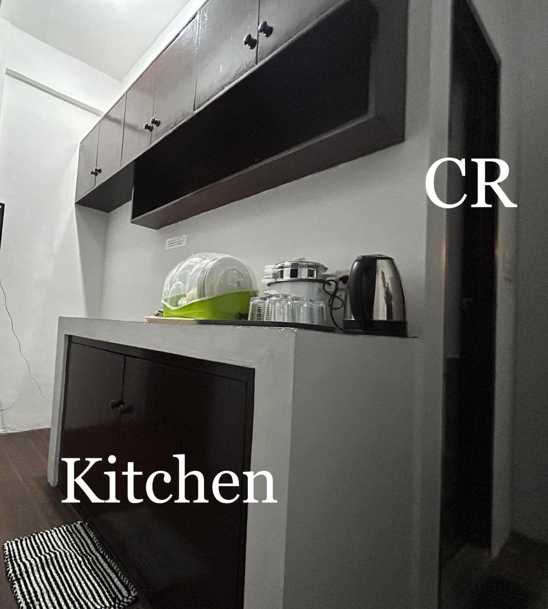 Private Room With Ac And Fan At Ekg Manila House Rental Exterior foto